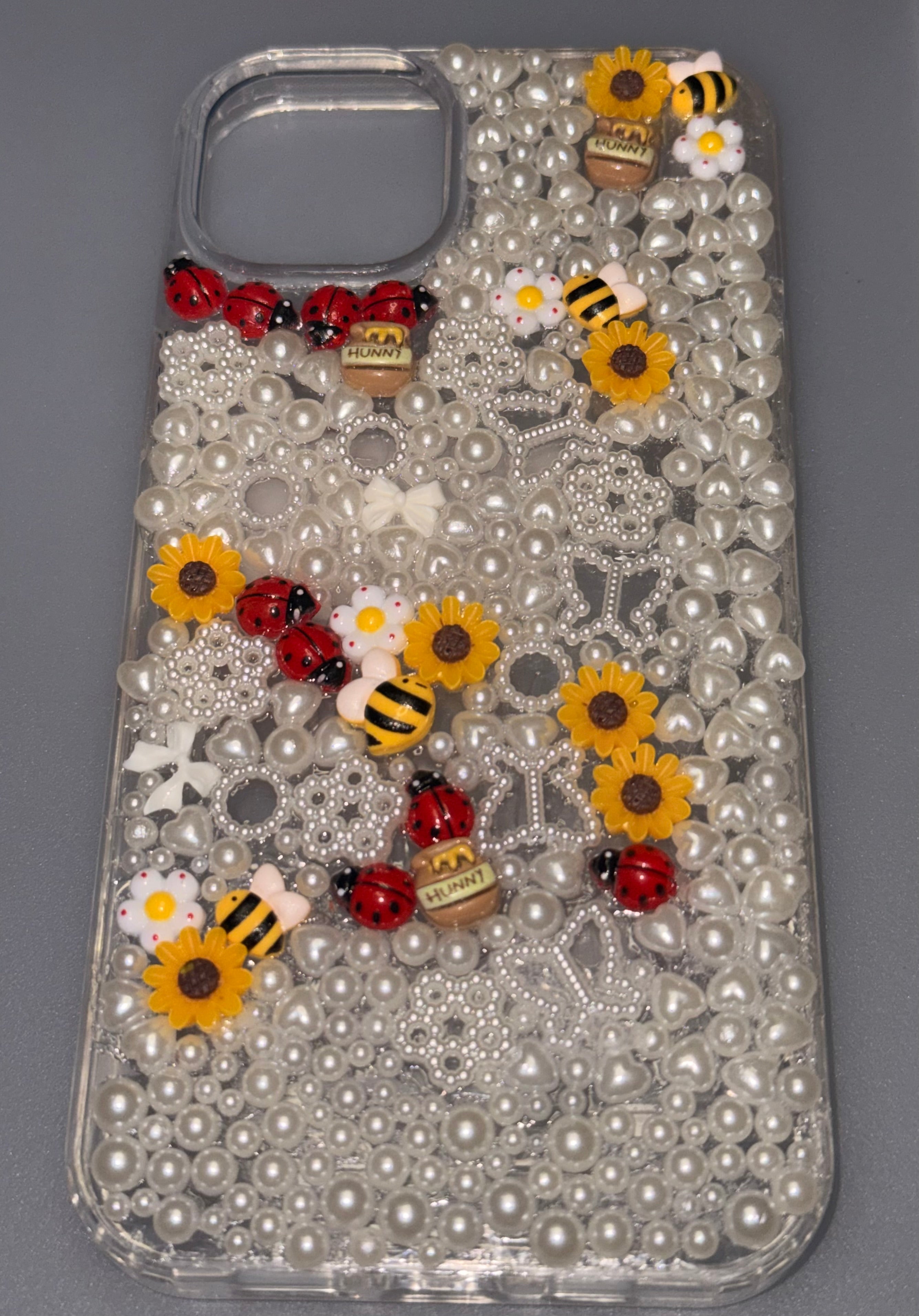 Hunny Bloom IPhone 14/15 Case
